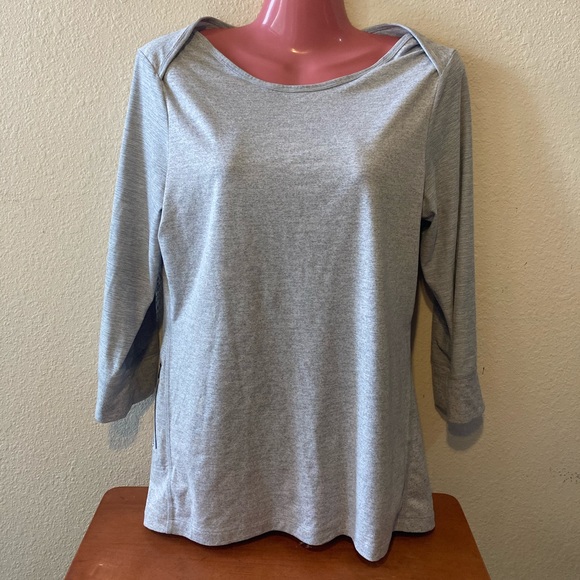 The North Face Flash Dry Women’s Athletic Top - Picture 4 of 8